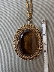 Vintage Warner Intaglio Light Brown Glass Cameo Pendant & Gold Tone 23” Necklace