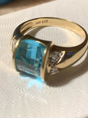 VINTAGE 14K YELLOW GOLD CHECKERBOARD PRISM CUT BLUE TOPAZ DIAMONDS RING DESIGNER
