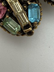 Hollycraft 3” Signed Pastel Rhinestone Leaf Brooch Vintage Pin