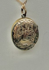 Antique Double Sided Rose Rolled Gold Fleur de Lys Flower Locket Necklace AS IS