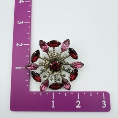 Vintage Brooch Red Pink Magenta Marquise Rhinestone Starburst Filigree Pin 2.5″