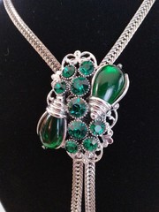 Selro Lariat Necklace Emerald Green Lucite Pendants Czech Glass Rhinestone 1960s
