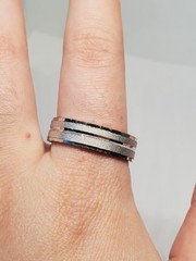 Vintage Uncas Silver Tone Matte Faceted 6mm Band Ring Sz 11.75