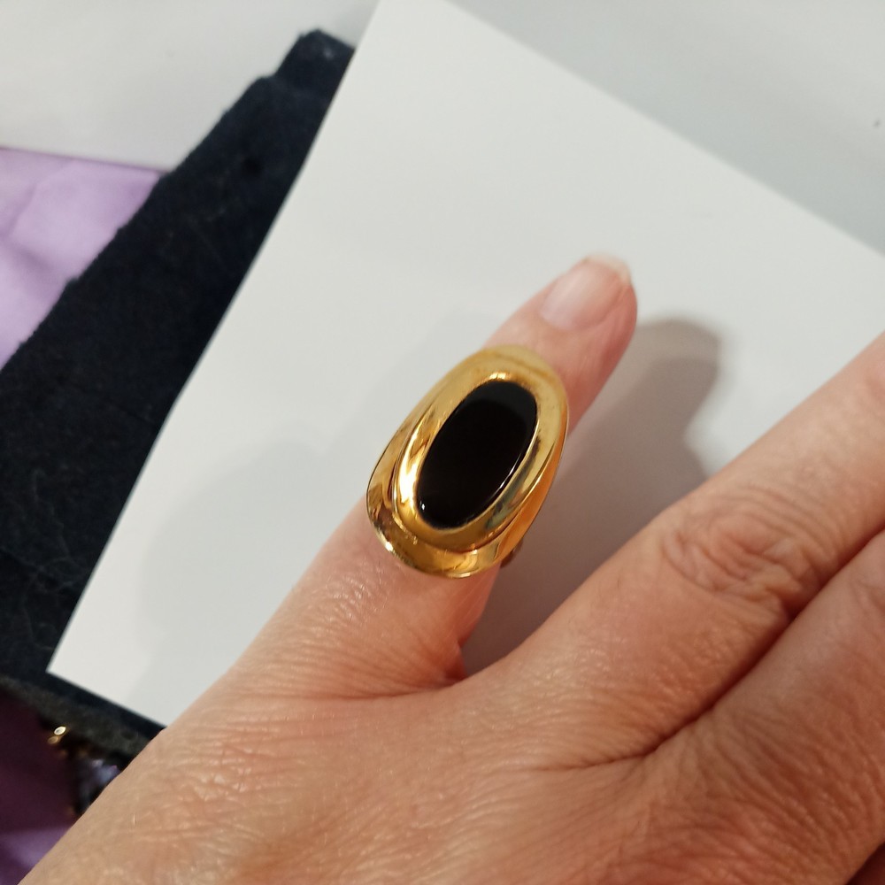 Vintage 18kt G H E Genuine Black Onyx Stone cotail Ring – Size 5.5