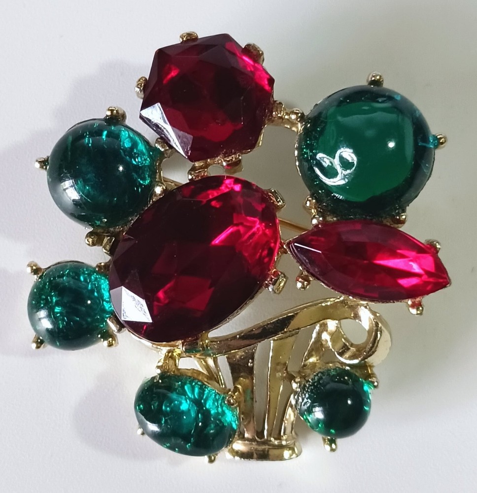 Vtg Gold-tone Flower Basket Brooch w/ Green Translucent Cabs & Red Rhinestones