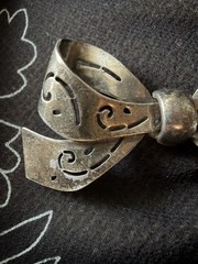 Retro Vintage Bow Openwork CORO STERLING Silver 925 Brooch Collar Pin Signed