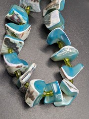 Vintage Teal Dyed Mother of Pearl Large Chip Bead Necklace