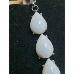 Vintage White Milk Glass Floral Necklace Enamel Cha Cha Rhinestone 16″-22.5″