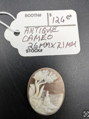 Antique Cameo – 26mm X 21mm – Item #1069