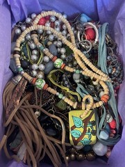 Lot 86 Vintage To Now Jewelry To Wear Sell Or Repurpose – 5.5 Lbs