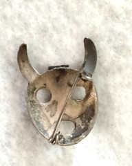 Vintage Sterling Silver Tribal Horned Diety Mask Brooch (111 – 2652)