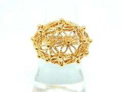 1979 Avon SPUN BLOSSOMS Filigree Ring Gold Tone Sizes 6.25 up to 7 No Box NOS