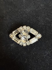 Vintage Silver Tone Kramer of NY New York Emerald Cut Rhinestone Brooch Pin 1.5”
