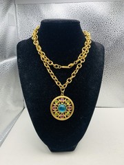 Vintage Gold Tone Pastel Renfaire Medallion Chunky Liz Claiborne 28” Necklace