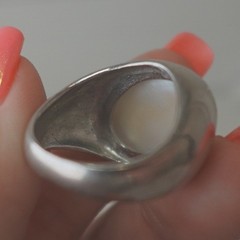 Vintage Modernist Sterling Silver Signet Ring Sz 7.75 Large Oval Pearl Gemstone