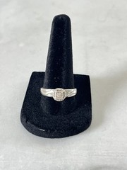 Vintage Sterling Silver 925 Woman’s Ring Size 8.5