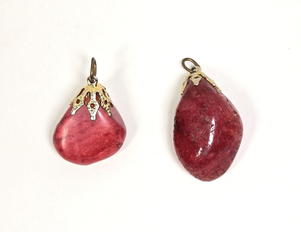 Lot of 2 Vintage Red Pink Stone Pendants Rhodonite? Thulite?