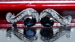 18k white gold 2.69ct natural, treated sapphire natural diamond earrings 5.78gr