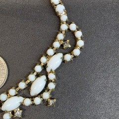 Vintage 16″ Milk Glass Rhinestone Bib Necklace White Gold