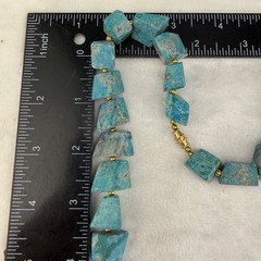 Vintage Cut Polished Stone Necklace Blue 21”