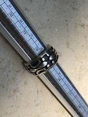 ⚜️ VINTAGE 70s GOTHIC 925 STERLING SILVER Wide Band ARTISAN Ring ESTATE FIND ⚜️