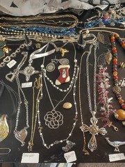 Vintage To Now Jewelry Lot 3lb 125 Pcs 925 Italy,Avon,Germany, Korea….