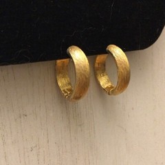 Vintage Estate Brushed Goldtone Hinged Clip Earrings Signed Monet