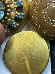 Coro Locket Brooch with Crown Head and 4 Picture Capacity – Good Vintage Cond.