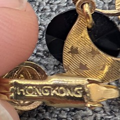 Vintage Dangle Earrings Womens Black White Gold Retro Mod Beaded Drop Hong Kong
