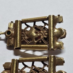 Vintage Possible Schreiner Juliana D&E Clip On Earrings Moroccan Matrix VGC