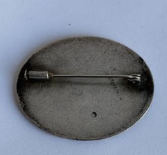 VTG Pierre Bex / Catherine Popesco Style Deco Nouveau Enamel Bar Pin Oval Brooch