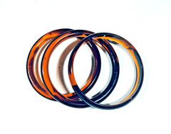 Vintage 1960s/1970s Rootbeer Tortoiseshell Lucite Bangle Bracelets – Stack of 3