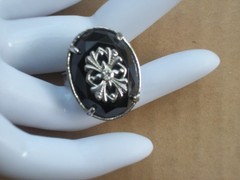 Vintage Avon Art Deco Black Oval Ring Silver Tone Gothic Filigree Size 8.5
