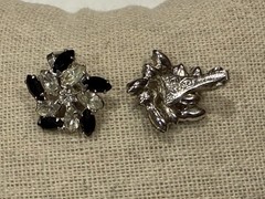B. DAVID ART DECO VINTAGE BLACK CRYSTAL RHINESTONES FLORAL CLIP ON .75″ EARRINGS