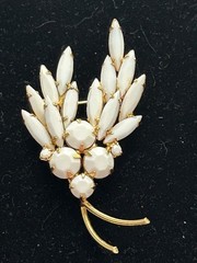 Vintage Juliana? Open Back Navettes Set In Goldtone -#470