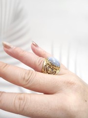 Vintage 14K Yellow Gold Lavender Jade Wide Gold Statement Ring