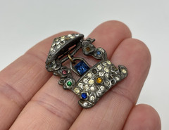 Vintage Art Deco 20s 40s Pot Metal Wishing Well Rhinestone Pin Brooch Figural