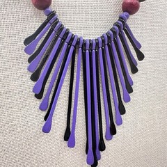 Vintage 80s Purple & Black Waterfall Spiked Wooden Beaded Bib Necklace Jewelry