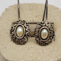 Vintage Jezlaine Sterling Silver Openwork Half Pearl Drop Dangle Earrings – 1″