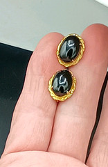 Vintage Sorrento Earrings Screw Back Faux Onyx 12k Gold Filled Filigree .75″
