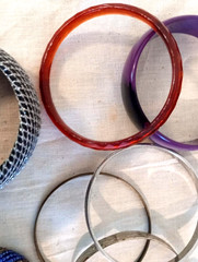 Lot of 21 Bangle Bracelets Mixed Metal Plastic Stackable Fashion Jewelry