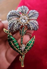 Metropolitan Museum of Art signed MMA.V&A.CN Flower Brooch Victoria & Albert