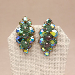 Vintage Gold AB Green Art Glass Rhinestone Leaf Shape Clip-On Earrings
