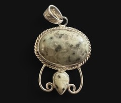 Vintage 925 Sterling Silver Pendant With Kiwi Jasper Stone