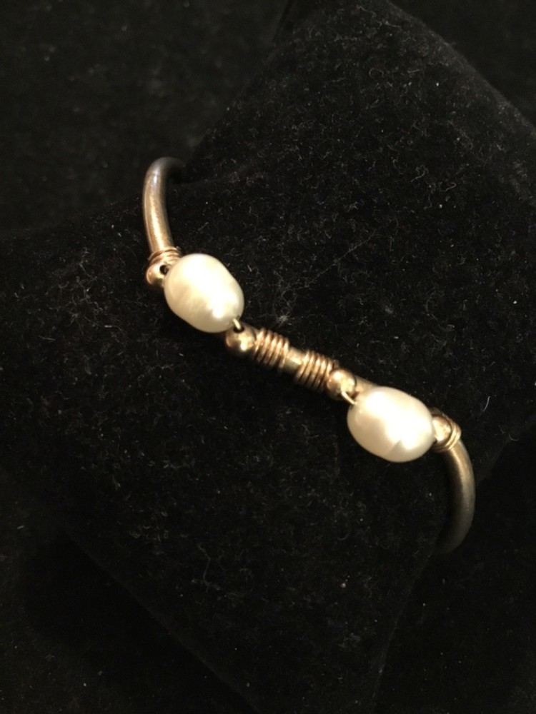 Vtg Cuff Gold Tone Braclet-925-Sterling Silver-With Sliding Pearls on Gold Wire