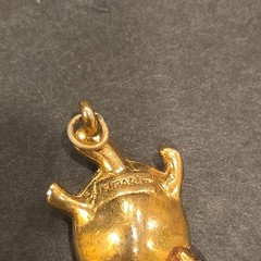 VTG TRIFARI Signed Blue Cabochon Gold Tone Turtle Pendant SELL AS PICTURED (1)