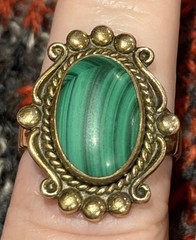 Absolutely Beautiful Vintage Malachite 12k GP Gold Ring Unique Pattern