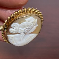 Vtg Carved Shell Cameo Brooch Twisted Rope Ribbon Rim Edge GF 1.50”x1.25” NICE!
