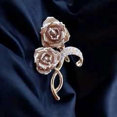Vintage Gold Tone Tan Enamel Brooch Pin Double Rose Gold Plated
