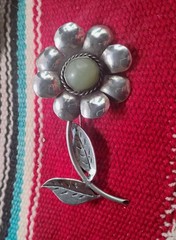 Old Vtg Mexico Sterling Silver Green Garnet Flower Brooch Pin 18.7g Large 3 1/8″